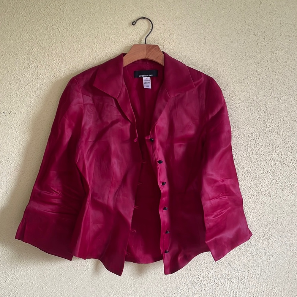 COLLARED JONES NEW YORK SILK BLOUSE